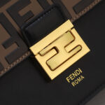 Fashion Statement Gold Chain Bag. - Image 4