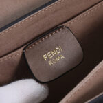 Fashion Statement Gold Chain Bag. - Image 9