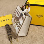 2 colors Sunshine Doodle Tootsie Bag. - Image 7