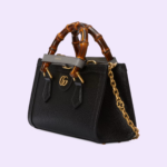 small shoulder bag. - Image 2