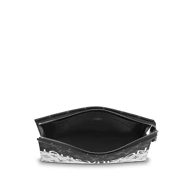 2682FBE1-1DAA-F992-F66C-900295D345A8 bag M63039. - Image 1