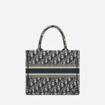 SMALL DIOR BOOK TOTE Blue Dior  (26.5 x 21 x 14 cm).