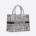 DIOR BOOK TOTE Blue Toile de  (36 x 27.5 x 16.5 cm).