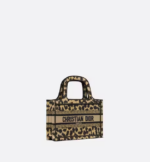 MINI DIOR BOOK TOTE (22,5 x 15 x 6 cm). - Image 2