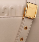 SMALL 30 MONTAIGNE BAG Powder Beige Calfskin. - Image 2