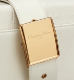 30 MONTAIGNE BOX BAG Latte Box Calfskin. - Image 4