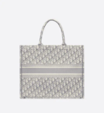 LARGE DIOR BOOK TOTE Gray Dior (42 x 35 x 18.5 cm).