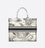 LARGE DIOR BOOK TOTE Latte Toile de (42 x 35 x 18.5 cm).